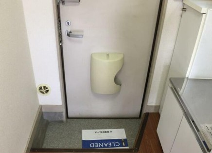 【玄関】