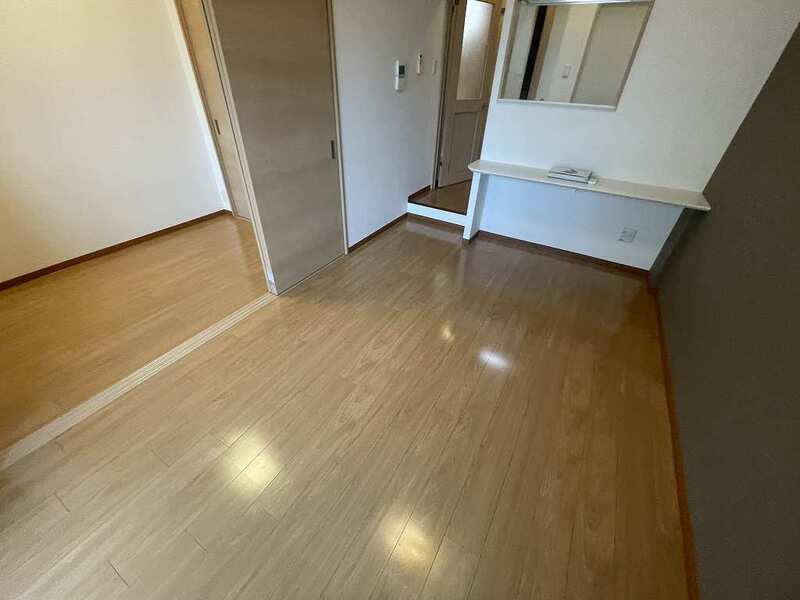 イーストレジデンスの居間・リビング