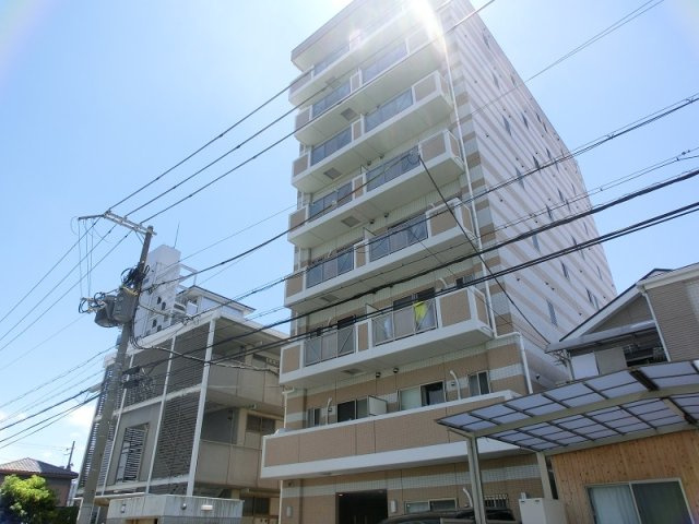 イーストレジデンス