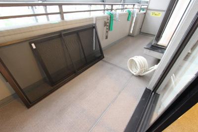 【バルコニー】 | ヴィルヌーブ八幡町