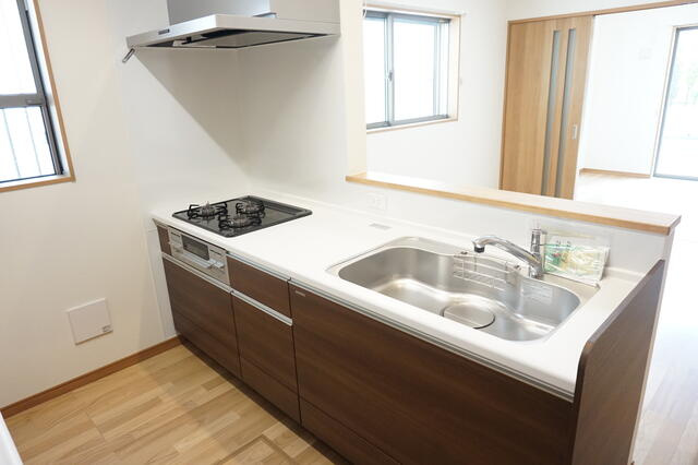 竪台テラスＡ棟のキッチン|対面型　システムキッチン