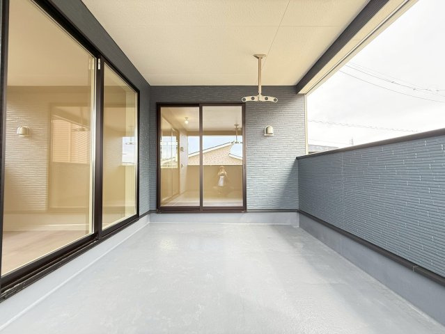 富士宮市淀平町第1　新築戸建　全1棟　１号棟　のバルコニー|現地撮影