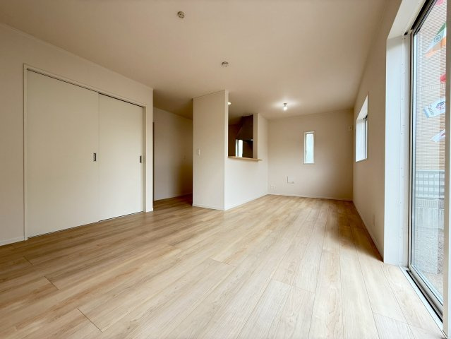 富士宮市淀平町第1　新築戸建　全1棟　１号棟　の居間・リビング|現地撮影