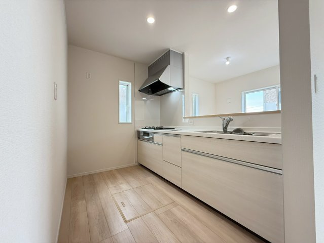 富士宮市淀平町第1　新築戸建　全1棟　１号棟　のキッチン|現地撮影