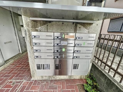 【エントランス】 | ドムス千代田(ドムスチヨダ)