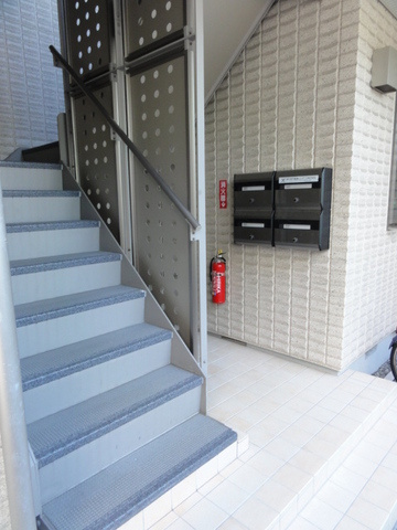 メゾン　トレフルのエントランス|エントランス