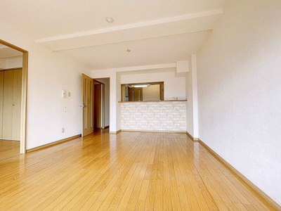 【居間・リビング】 | 第2中央ビルディング【名古屋市賃貸・エレベーター付】