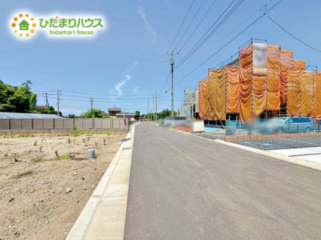 【前面道路含む現地写真】 | 水戸市河和田1期　新築戸建　4号棟 | 落ち着いた住環境が魅力的です☆
