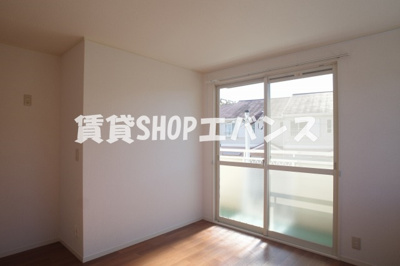  | トゥインクル谷津