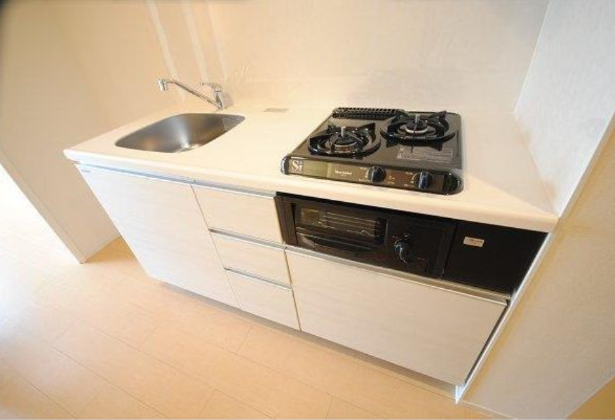 アソシエール駒沢　駒沢公園徒歩圏内　陽当たり良好　最上階のキッチン