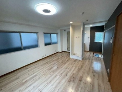 【洋室】 | フレグランス蓮根