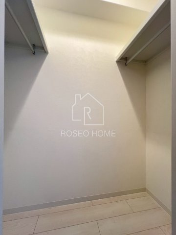 ラフォルム鎗屋町の収納|同マンション別部屋：参考写真