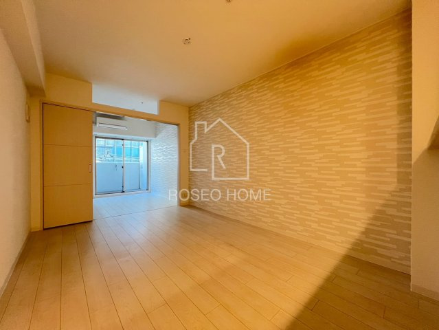 ラフォルム鎗屋町の居間・リビング|同マンション別部屋：参考写真