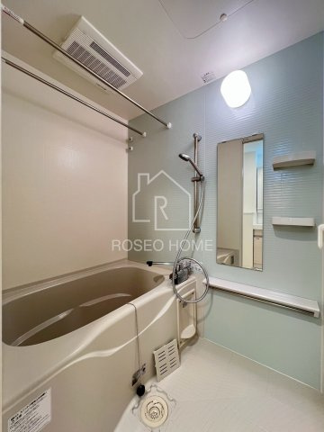 ラフォルム鎗屋町の浴室|同マンション別部屋：参考写真