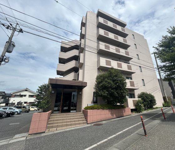 オーベル川越南大塚　1階　角住戸