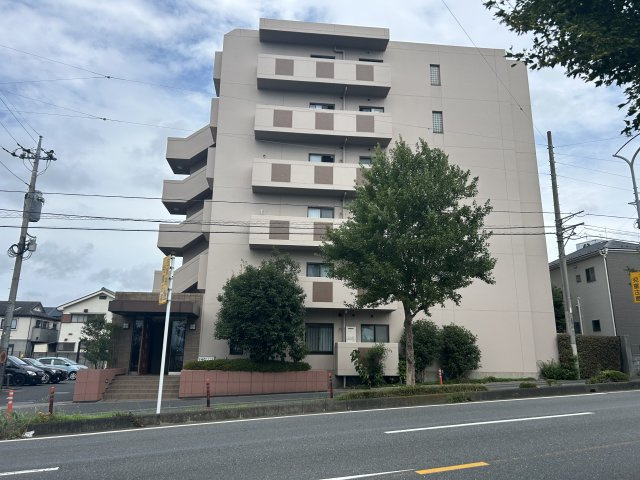 オーベル川越南大塚　1階　角住戸の外観