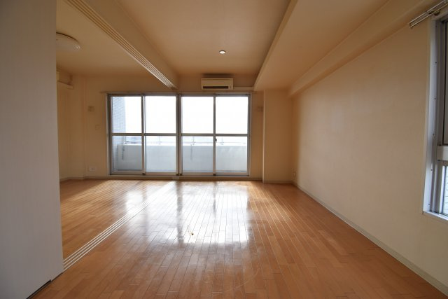 キャピトル幸町