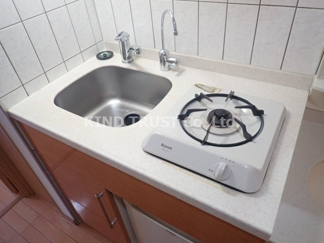 エステムコート梅田茶屋町デュアルスペースのキッチン|きれいなキッチンです