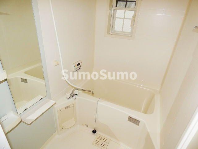 ピエール　カーサの浴室|落ち着いた空間のお風呂です