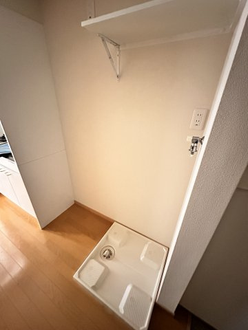 川崎市多摩区三田４丁目のアパートの設備|別部屋参考写真（反転）