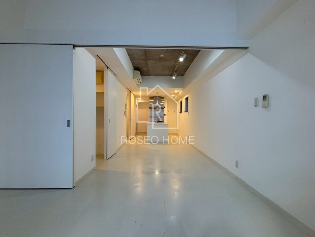 イーストモート高麗橋の居間・リビング