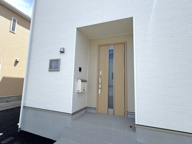 柏市高田新築戸建（高田第７）のエントランス|エントランス・玄関ポーチ