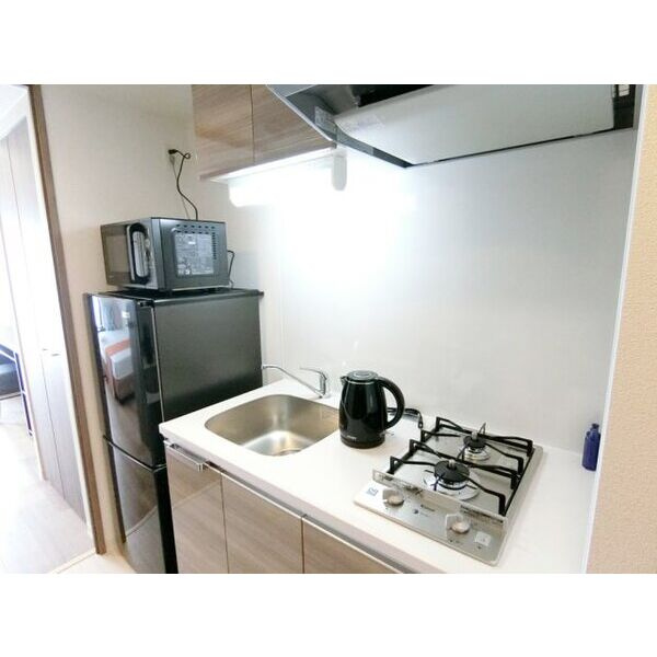 プレサンス新大阪イオリアのキッチン