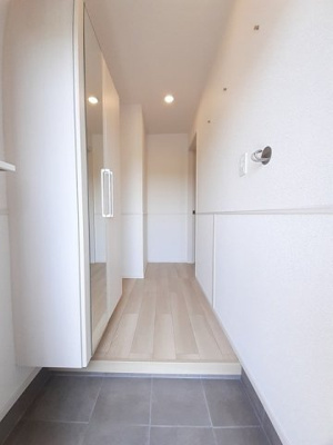 【玄関】 | フォンテーヌ