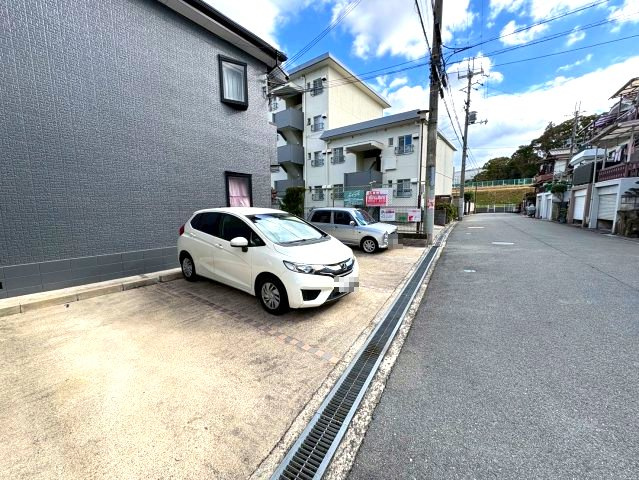 サンパティークの駐車場