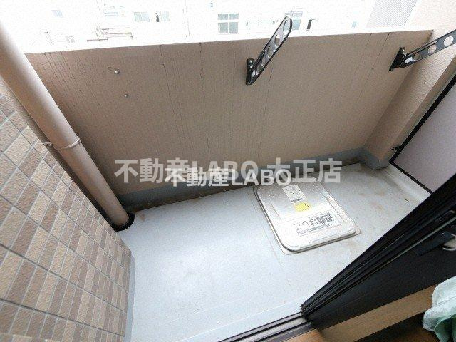 プレサンス西心斎橋のバルコニー