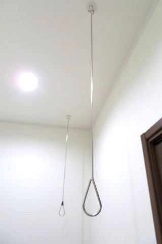 東大阪市御厨南2丁目　中古戸建の設備|洗面所　室内物干し