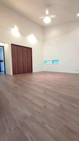 東大阪市御厨南2丁目　中古戸建の居間・リビング