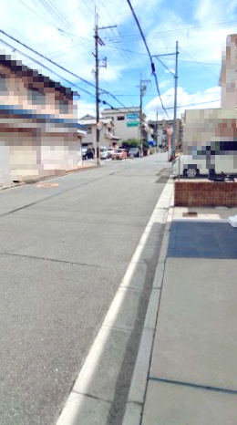 東大阪市御厨南2丁目　中古戸建の前面道路含む現地写真