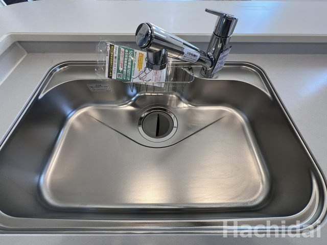 碧南市日進町（新築一戸建）のキッチン