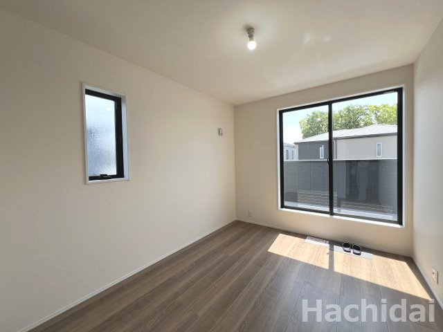 碧南市日進町（新築一戸建）の洋室|南側6.0帖洋室