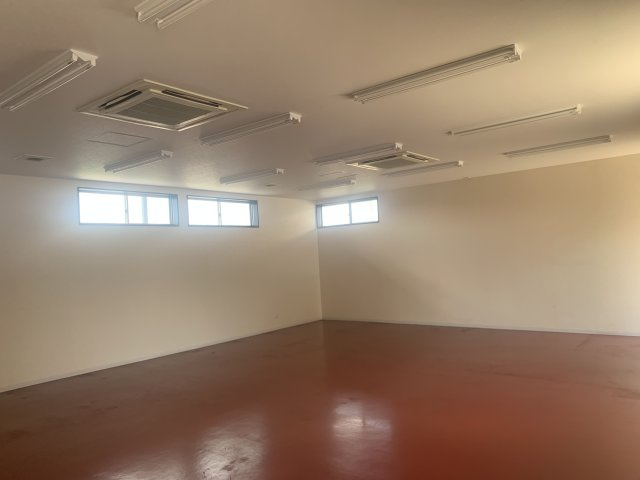 亀山　売事務所のその他