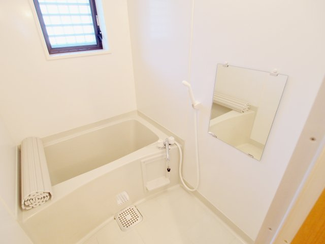 エスペラント岡田の浴室