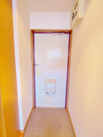 エスペラント岡田の玄関