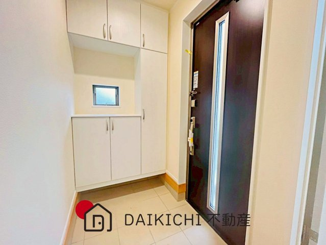 【玄関】 | 桶川市上日出谷1269番　新築戸建　全3棟　B号棟