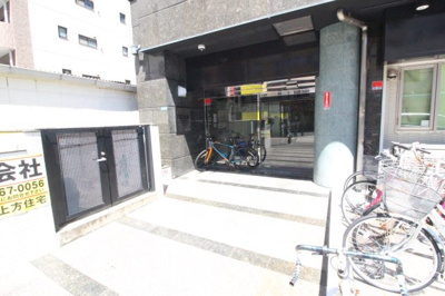 【エントランス】 | レクシア鶴ヶ丘 | 高級感あるエントランス♪