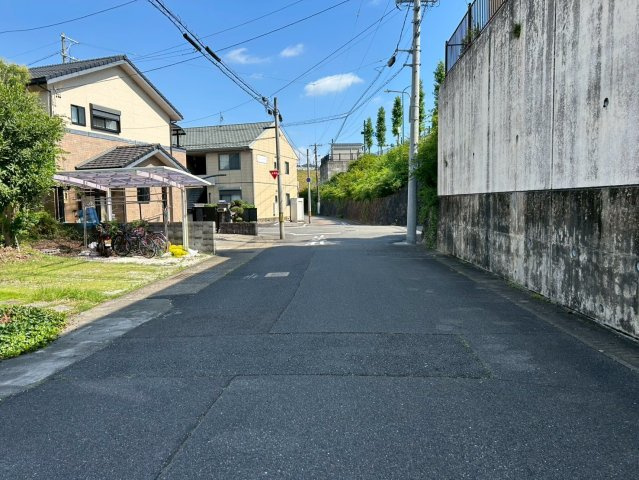 売土地　岐阜市早田東町5丁目　60.59坪の前面道路含む現地写真