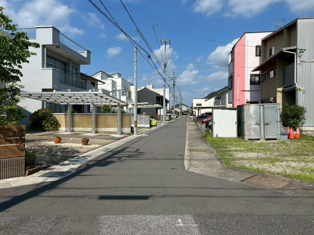 売土地　岐阜市早田東町5丁目　60.59坪の前面道路含む現地写真