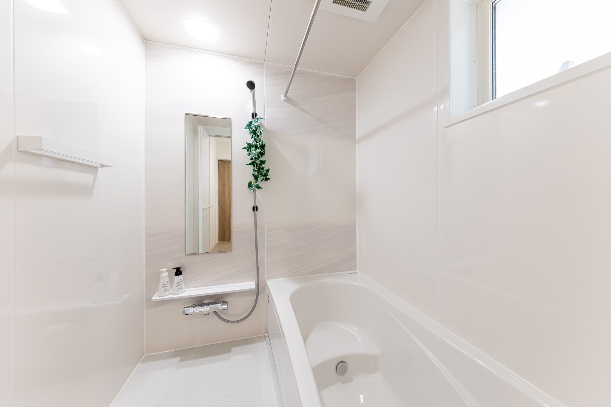 倉敷市連島中央　ウィズライフ連島中央７号地の浴室|タカラスタンダードリラクシア。
お手入れしやすく保温性にも優れています。