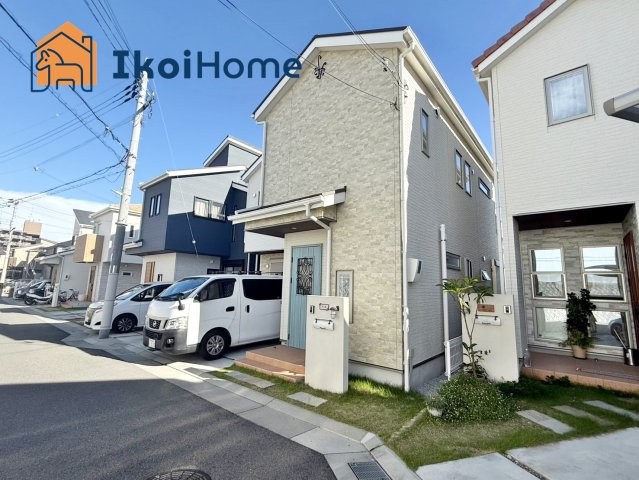 神戸市西区伊川谷町有瀬　中古戸建の周辺|景観抜群の新築の立ち並ぶ綺麗な街並みです！前面道路も広く幅員約6ｍございます！