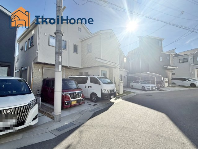 神戸市西区伊川谷町有瀬　中古戸建の玄関|●資料・カタログのご請求無料●　有瀬小学校区！徒歩15分、長坂中学校区です！
