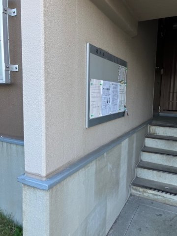 兵庫県公社　播磨本荘３号棟のエントランス