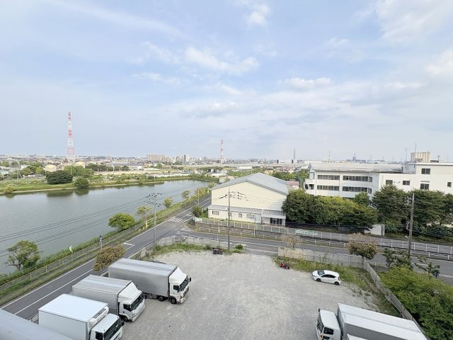 パークフィールドみさと五街区一号館の展望|バルコニーからの眺めです