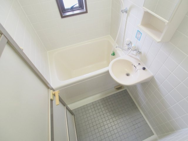 ベルメゾンドレミの浴室