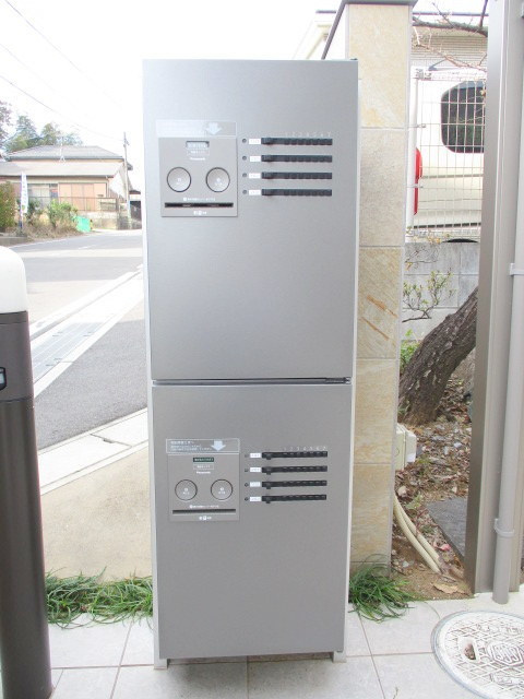 ＨＥＢＥＬ　ＭＡＩＳＯＮ ｉ　ヘーベルメゾンアイのその他共用部分|★宅配ボックス★