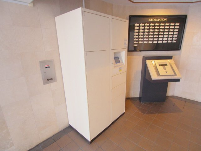 ライオンズマンション海田堀川町のエントランス